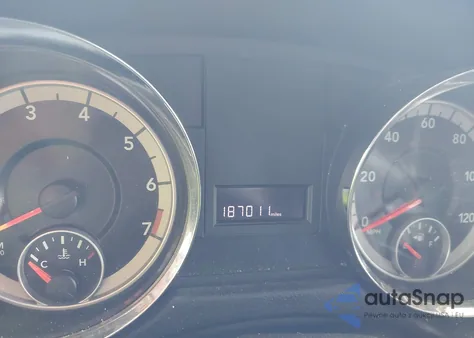 2012 Dodge Grand Caravan Sxt from USA, damaged, VIN 2C4RDGCG7CR225121